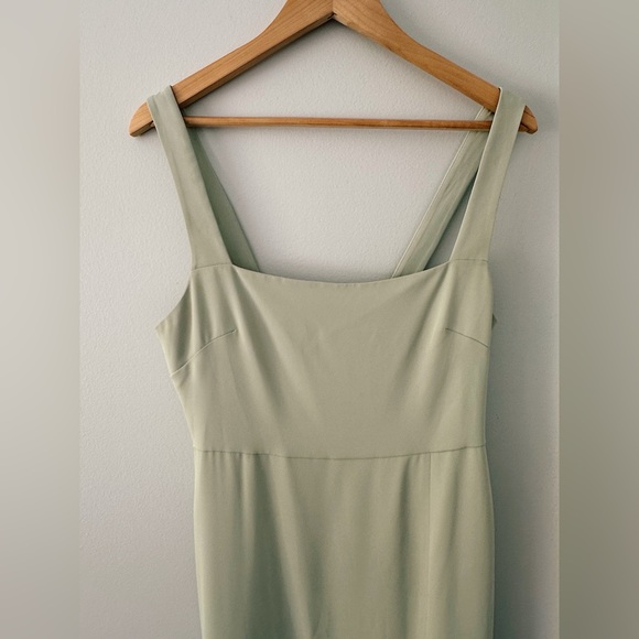 Aritzia Babaton 90's Slit Midi Dress Size 6 - Picture 3 of 7